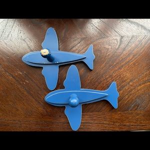 Pottery Barn Kids Wood Wall Hook Set